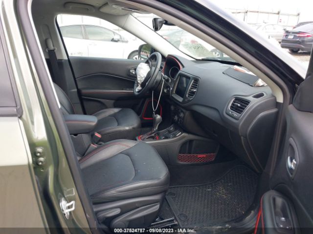 3C4NJDDB1JT212710 Jeep Compass Trailhawk