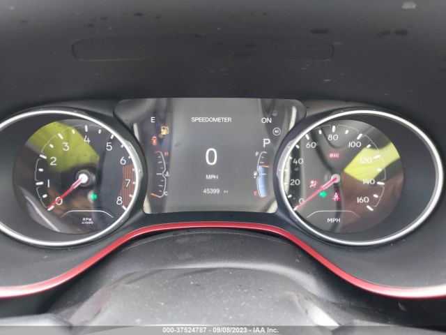 3C4NJDDB1JT212710 Jeep Compass Trailhawk