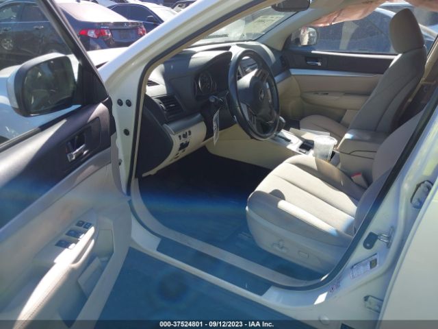 4S4BRBCCXE3271939 Subaru Outback 2.5i Premium