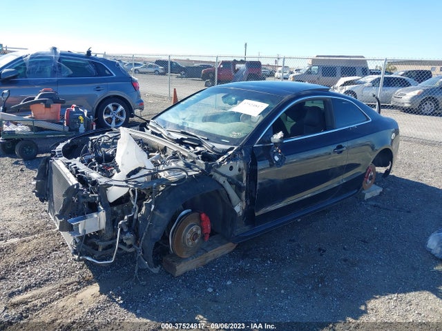 WAUCGAFR8EA060675 Audi S5 Premium Plus