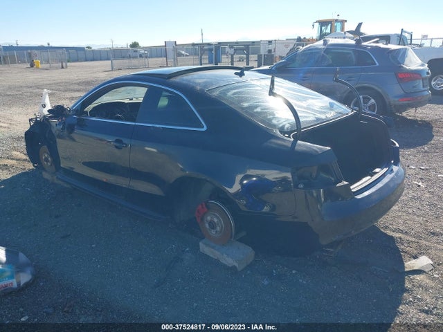 WAUCGAFR8EA060675 Audi S5 Premium Plus