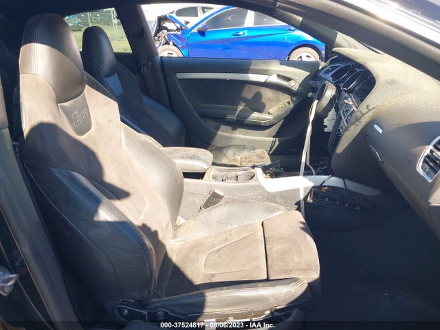 WAUCGAFR8EA060675 Audi S5 Premium Plus