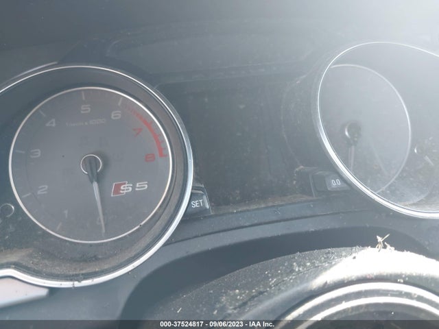 WAUCGAFR8EA060675 Audi S5 Premium Plus