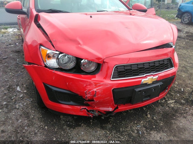 Chevrolet SONIC LS 2015 1G1JA5SH6F4100731 Image 12