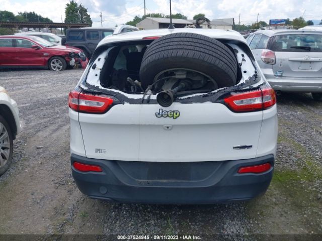 1C4PJLCB6HD233489 Jeep Cherokee Latitude