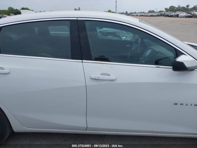 Chevrolet MALIBU LT 2022 1G1ZD5ST1NF101660 Image 14