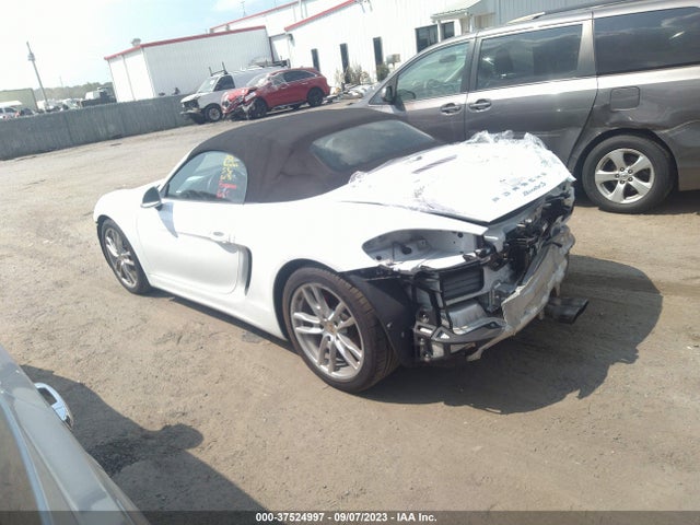 2013 PORSCHE BOXSTER S VIN: WP0CB2A83DS132526