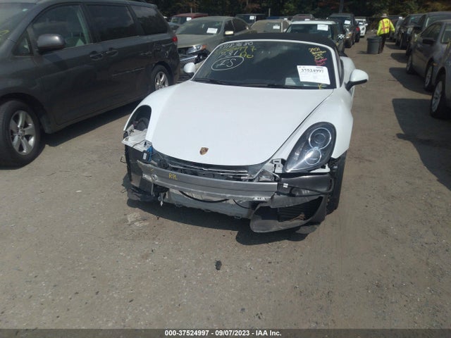 2013 PORSCHE BOXSTER S VIN: WP0CB2A83DS132526