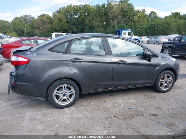 2018 FORD FIESTA SE VIN: 3FADP4BJ8JM111829