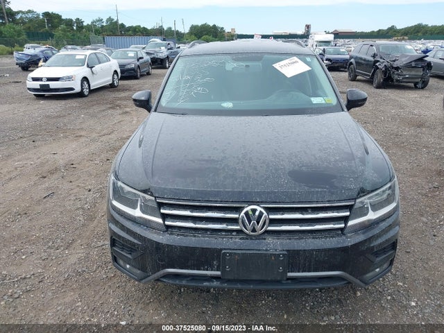 2018 VOLKSWAGEN TIGUAN S VIN: 3VV1B7AX0JM027797