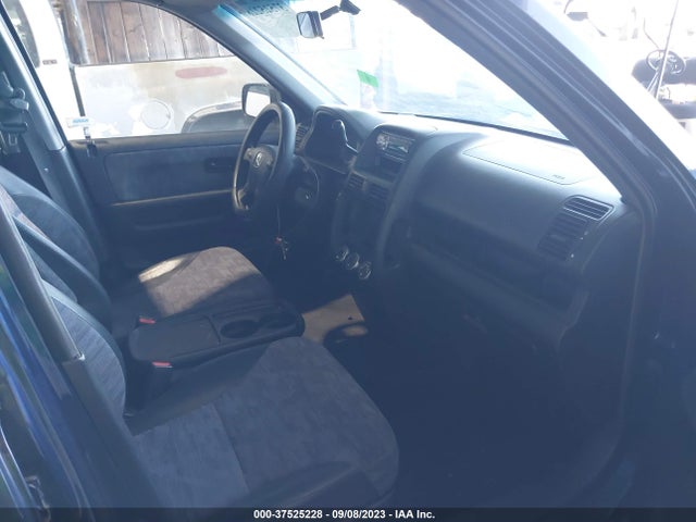 2003 HONDA CR-V LX VIN: JHLRD684X3C005668