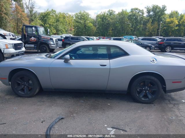 2C3CDZAG5FH850118 Dodge Challenger Sxt