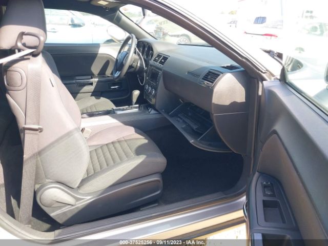 2C3CDYAG5EH285524 Dodge Challenger Sxt