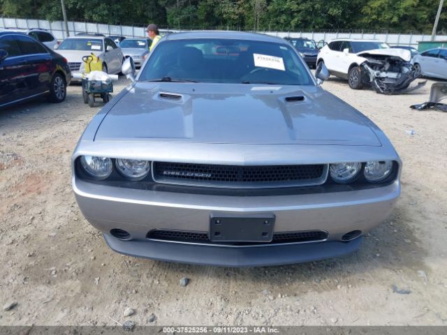 2C3CDYAG5EH285524 Dodge Challenger Sxt