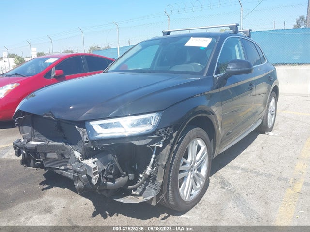 WA1BNAFY3K2139067 Audi Q5 Premium Plus