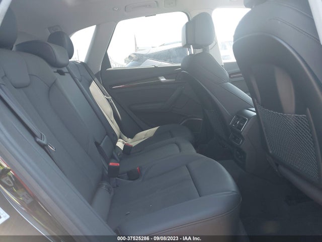WA1BNAFY3K2139067 Audi Q5 Premium Plus