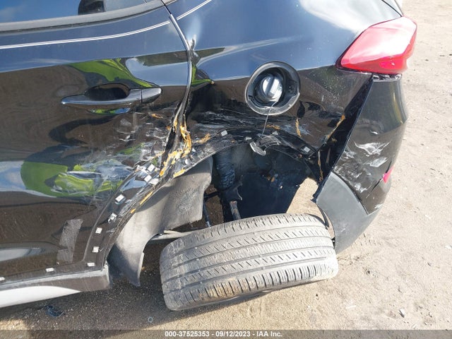 Hyundai Tucson Value 2017 KM8J33A25HU554065 Image 6