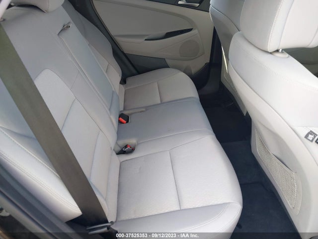 Hyundai Tucson Value 2017 KM8J33A25HU554065 Image 8