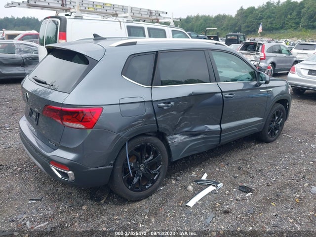 3VVLX7B21NM077711 Volkswagen TAOS SE