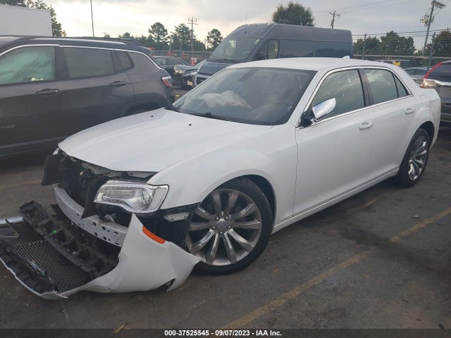 2C3CCAAG2KH569053 Chrysler 300 Touring