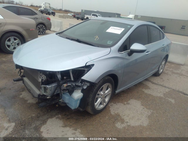 Chevrolet Cruze Lt Auto 2017 1G1BE5SMXH7128345 Image 2