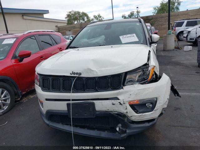 3C4NJCBB8JT327320 Jeep Compass Altitude