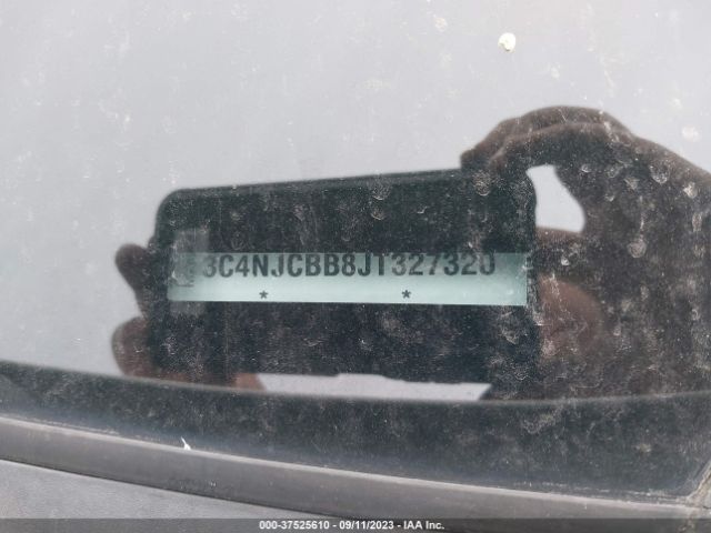 3C4NJCBB8JT327320 Jeep Compass Altitude
