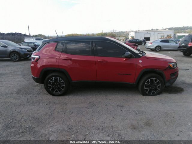 3C4NJDDB2KT671200 Jeep Compass Trailhawk