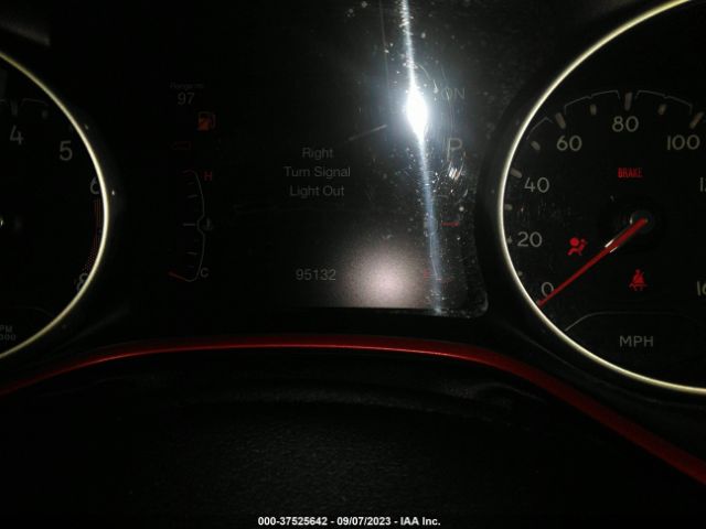 3C4NJDDB2KT671200 Jeep Compass Trailhawk