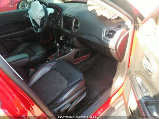 3C4NJDDB2KT671200 Jeep Compass Trailhawk