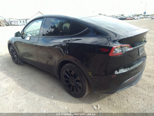 7SAYGDEE1PA044384 Tesla Model Y Long Range