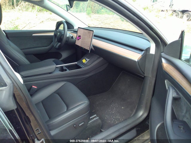 7SAYGDEE1PA044384 Tesla Model Y Long Range