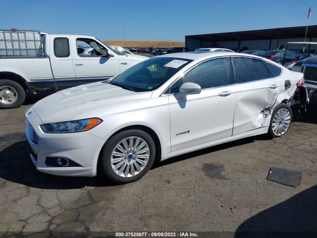 Ford Fusion Se Hybrid 2016 3FA6P0LU6GR187636 Image 2