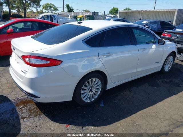 Ford Fusion Se Hybrid 2016 3FA6P0LU6GR187636 Image 4