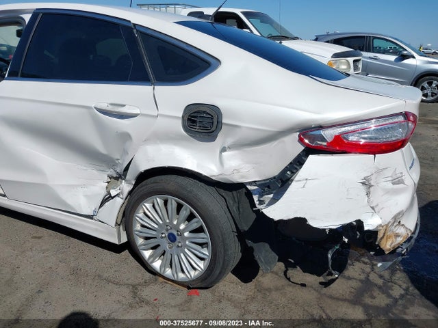 Ford Fusion Se Hybrid 2016 3FA6P0LU6GR187636 Image 6