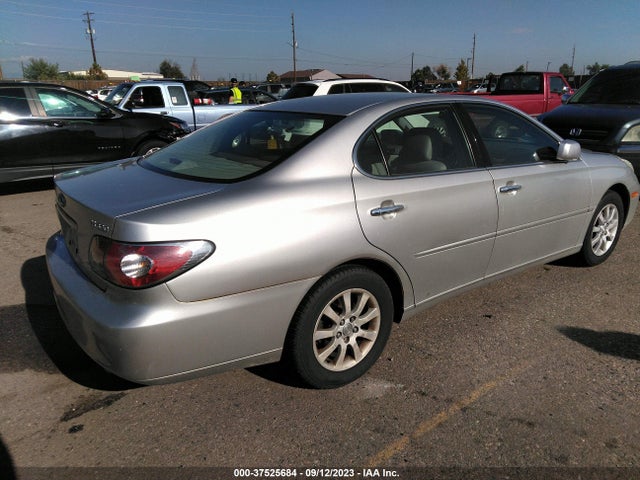 2004 LEXUS ES 330 VIN: JTHBA30G140006222