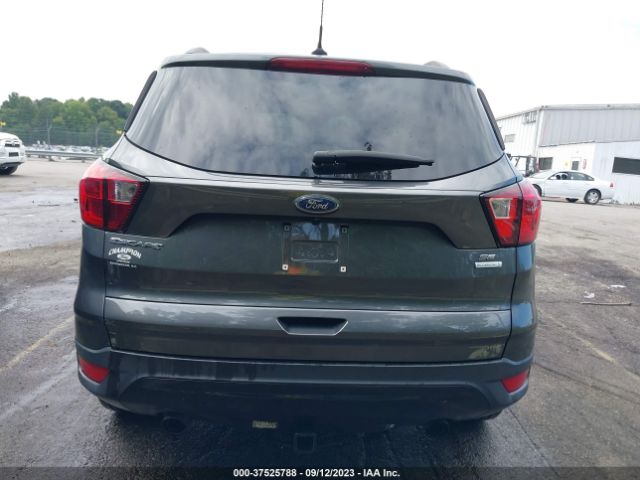 1FMCU0GD5KUA07544 Ford ESCAPE SE