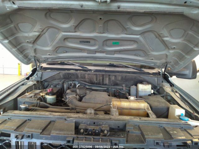 5BZBF0AA6EN160215 Nissan Nvp S