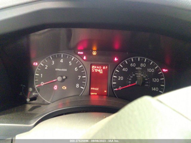 5BZBF0AA6EN160215 Nissan Nvp S