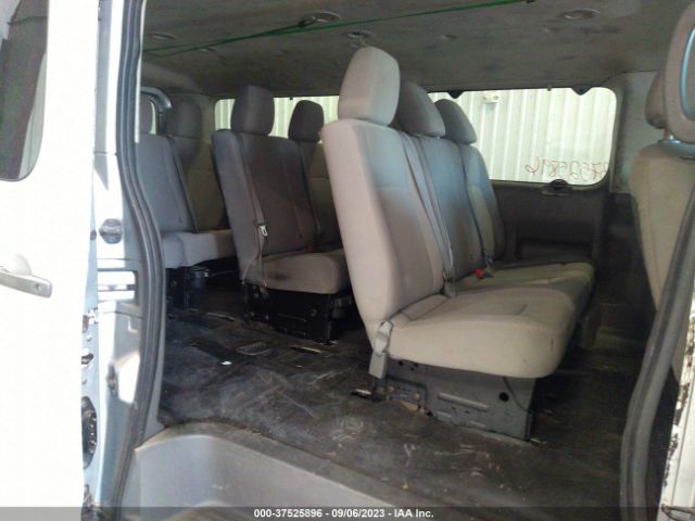 5BZBF0AA6EN160215 Nissan Nvp S