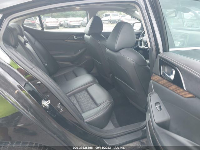 1N4AA6AP5HC424645 Nissan Maxima Platinum