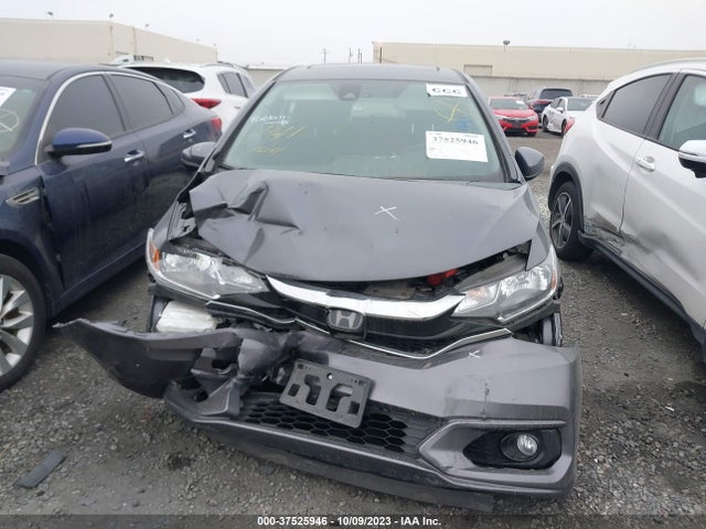 Honda FIT EX 2018 3HGGK5H80JM731303 Image 5