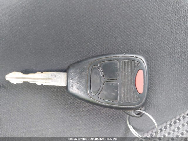 2013 JEEP PATRIOT LATITUDE VIN: 1C4NJRFB2DD145877