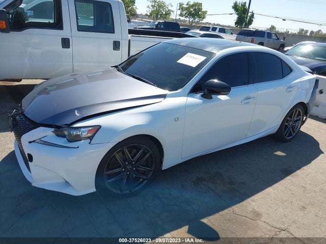 Lexus IS 350 2014 JTHBE1D21E5006409 Image 2