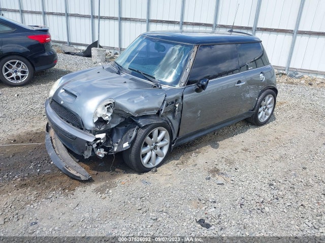 2006 MINI COOPER HARDTOP WMWRE33566TL24561 Photo 1
