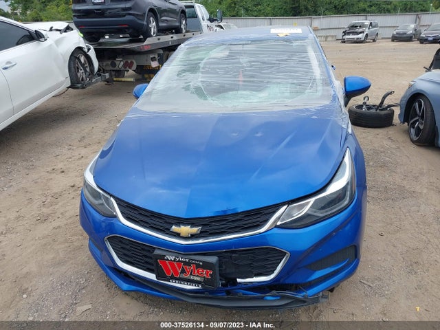 Chevrolet CRUZE LT 2018 1G1BE5SM6J7196907 Image 12