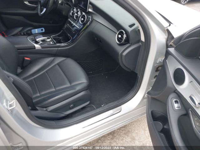 55SWF4JB5FU051597 Mercedes-Benz C-class C 300