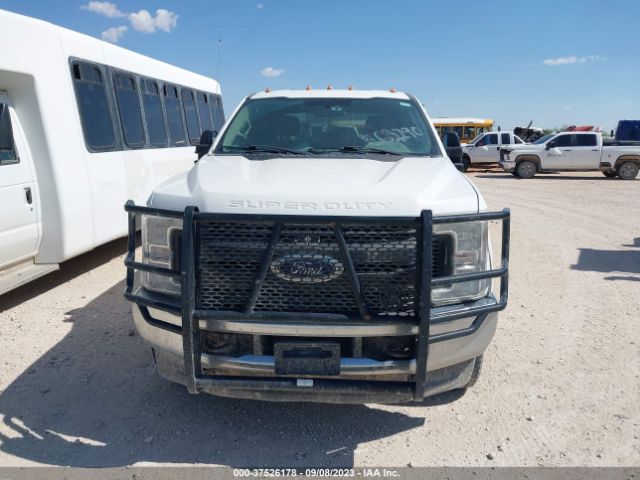 1FT7W2BT4HEE63290 Ford Super Duty F-250 Srw Lariat/platinum