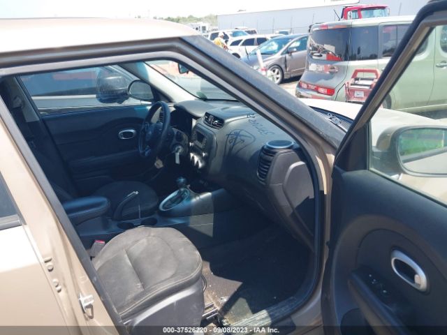 KNDJP3A56E7067969 KIA SOUL +