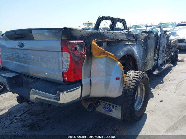 2020 FORD SUPER DUTY F-350 DRW 1FT8W3DTXLED01759 Photo 2